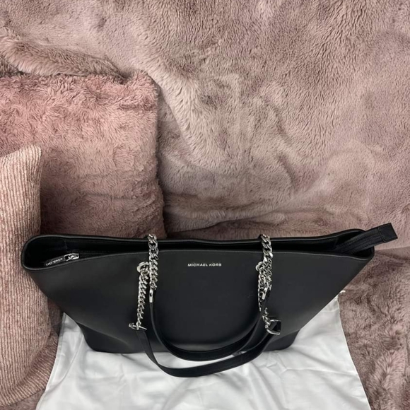 MICHAEL KORS - Picture 6 of 8